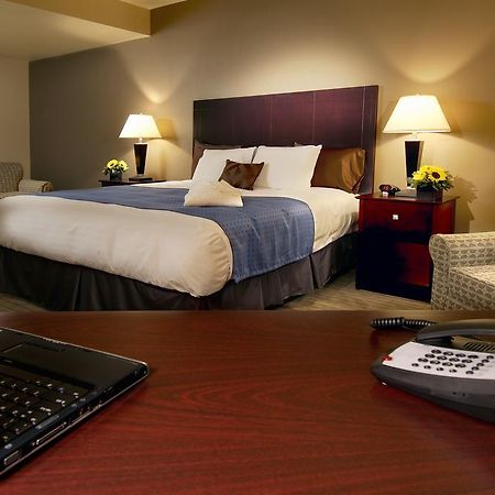 Nichols Village Hotel And Spa Clarks Summit Extérieur photo